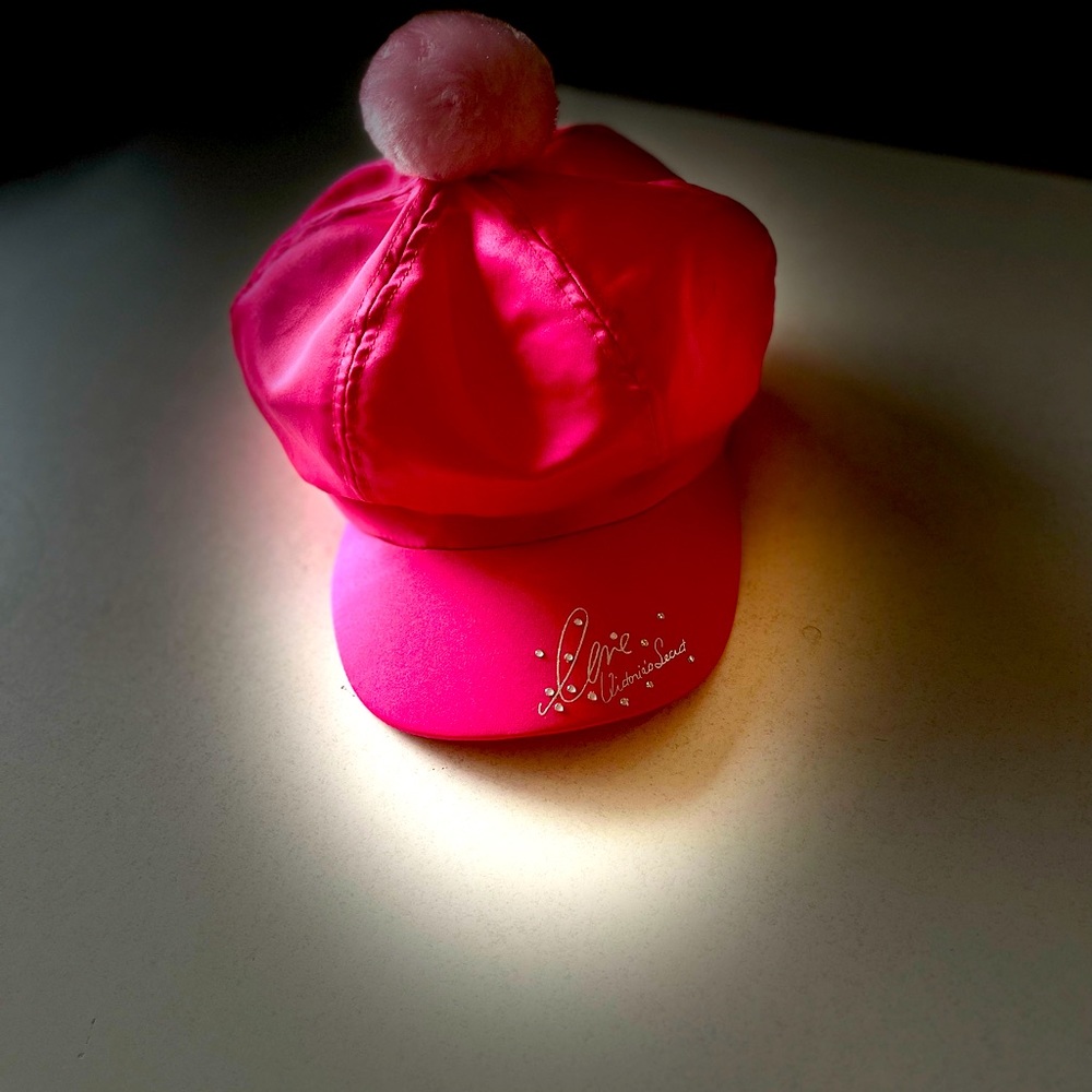 Victoria’s Secret Holiday hat